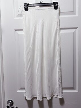 Zara White Midi Slip Flowing Skirt